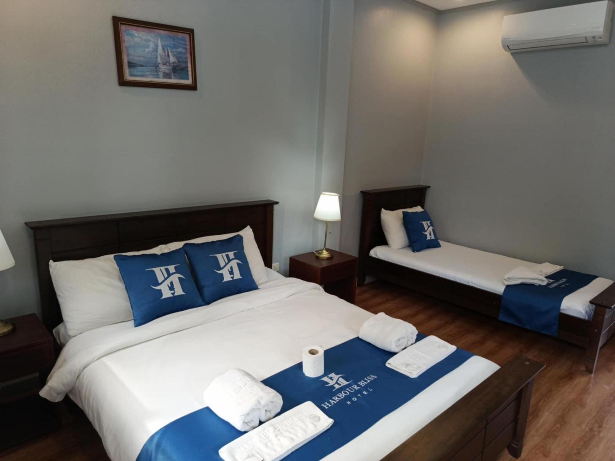 Harbour Bliss Hotel Coron Esterno foto