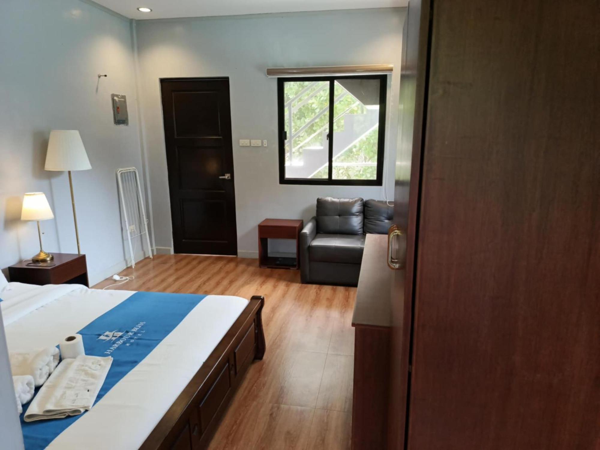 Harbour Bliss Hotel Coron Esterno foto