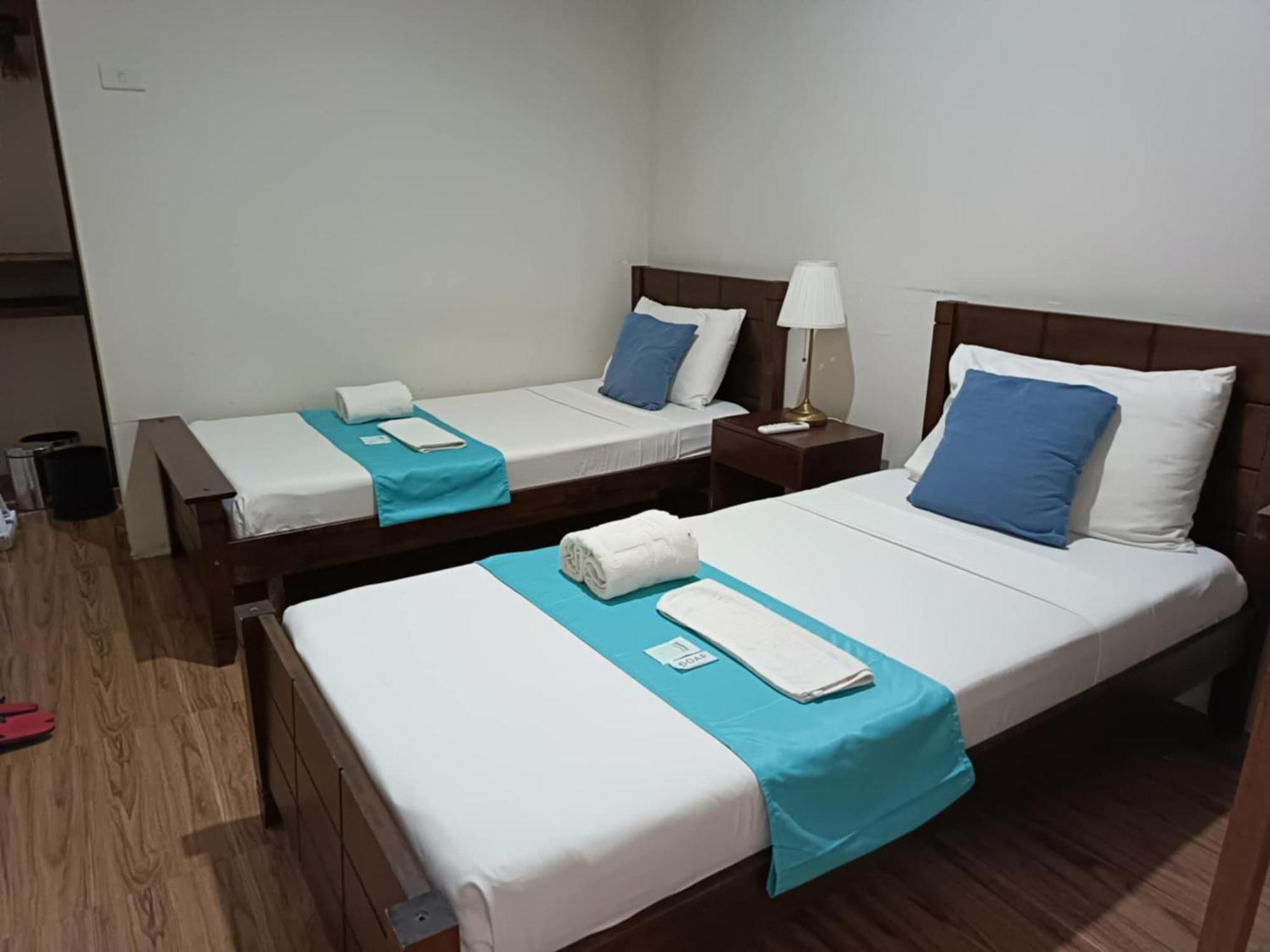 Harbour Bliss Hotel Coron Esterno foto